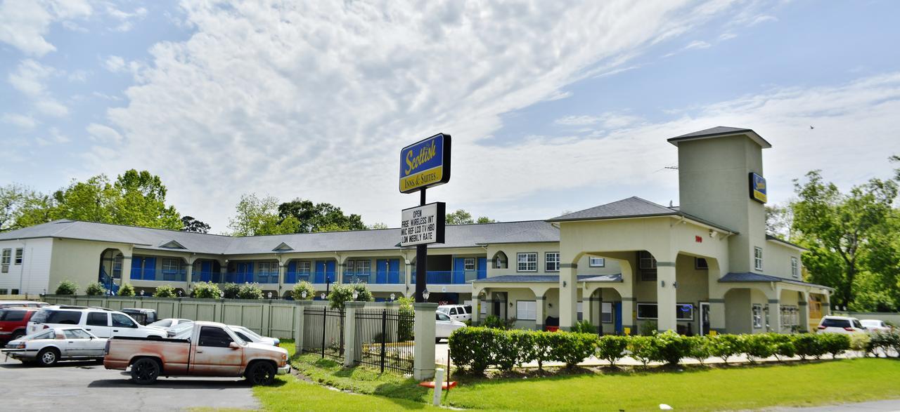Scottish Inn And Suites Alvin Exterior foto